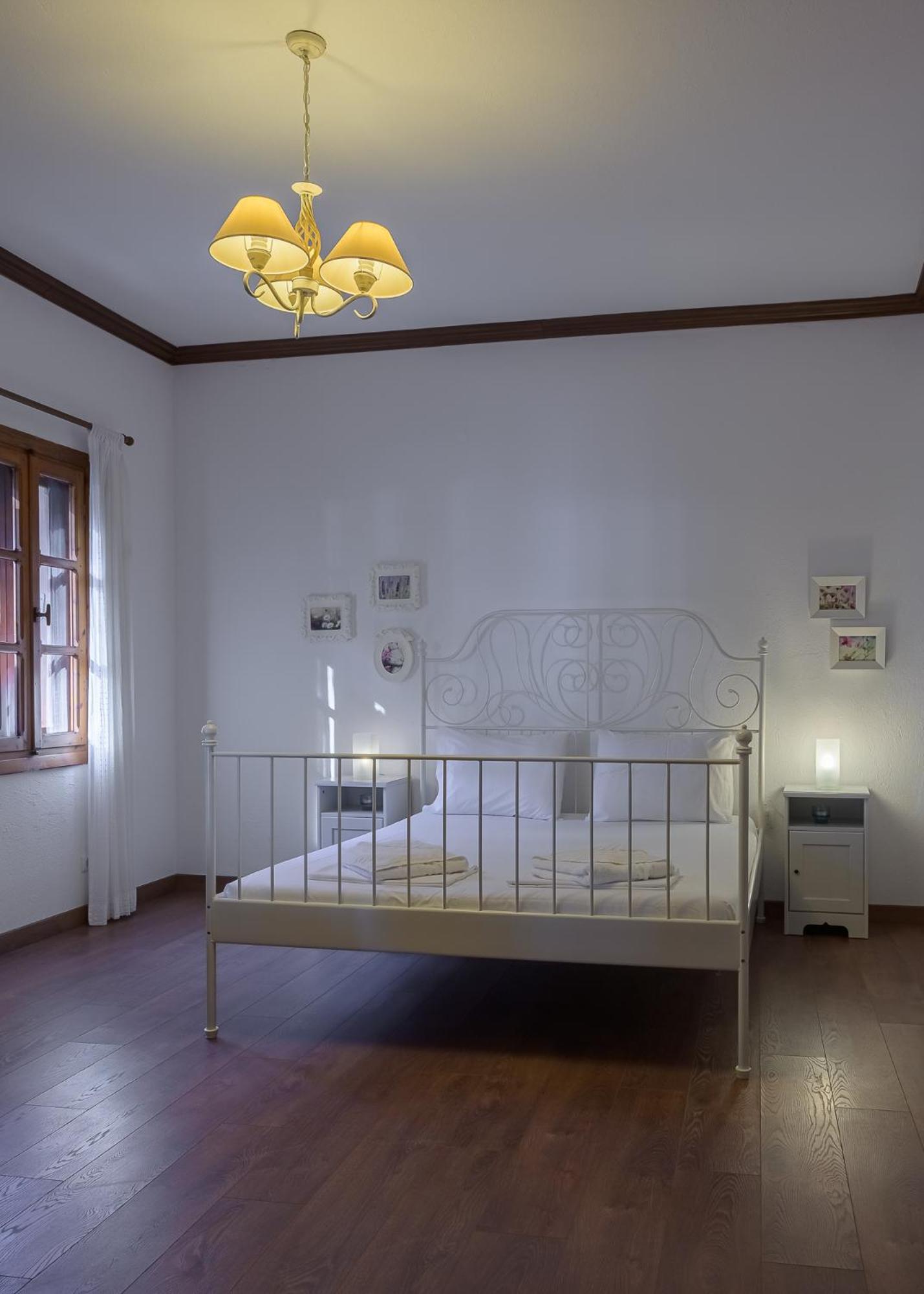 Squirrel Beach Front Villa, Metamorfosi Extérieur photo