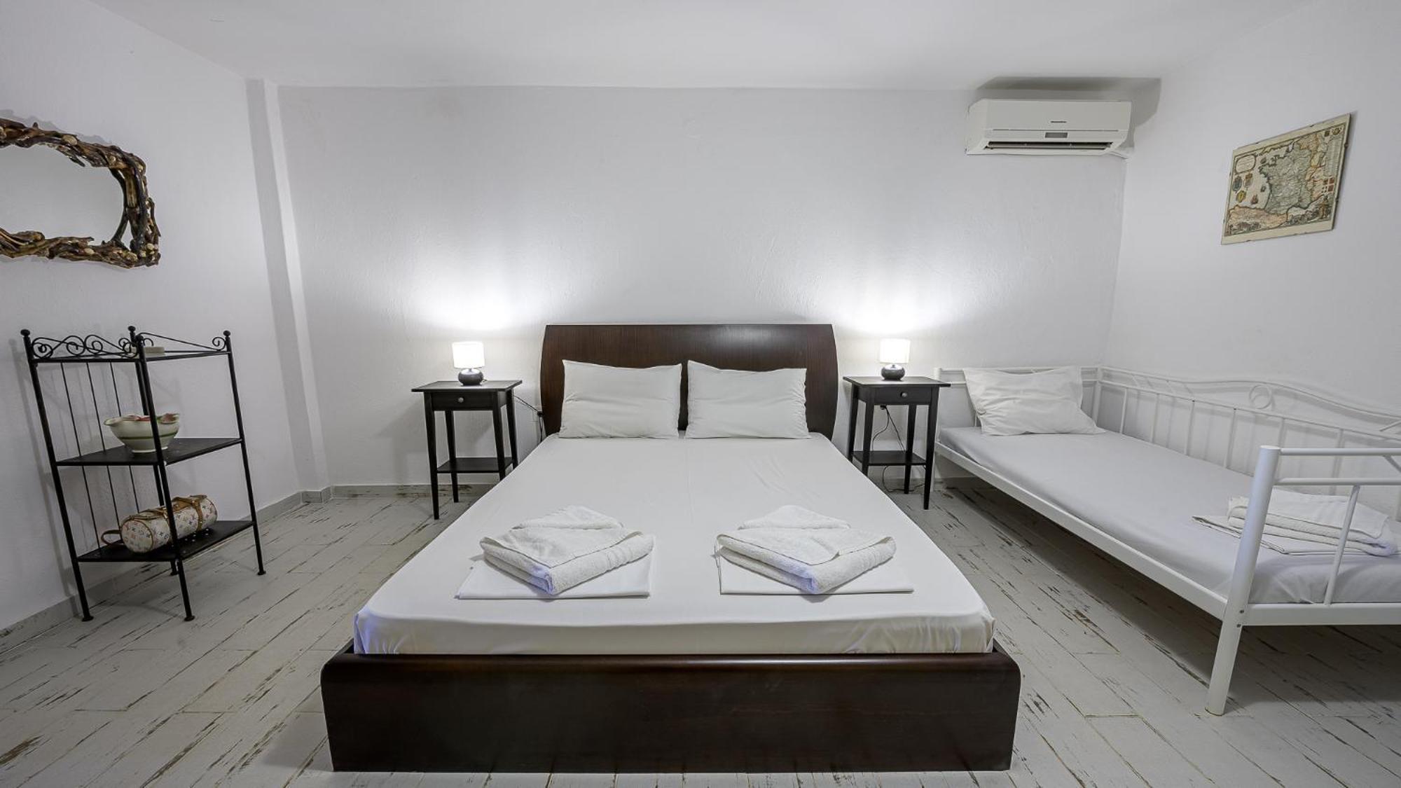 Squirrel Beach Front Villa, Metamorfosi Extérieur photo